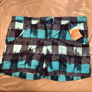 NWT Columbia Shorts - Youth XL